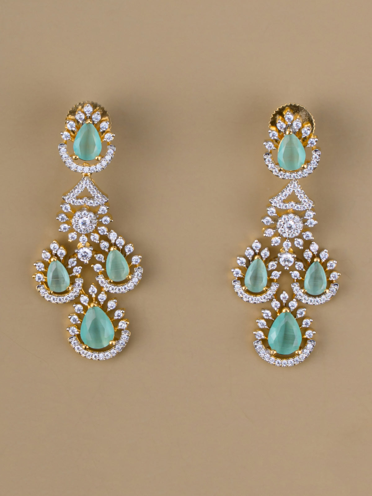 Monaalya Diamond Necklace