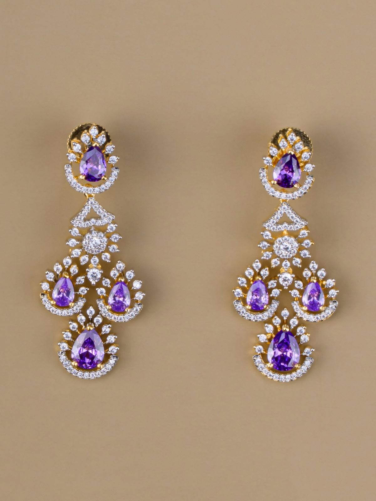Monaalya Diamond Necklace