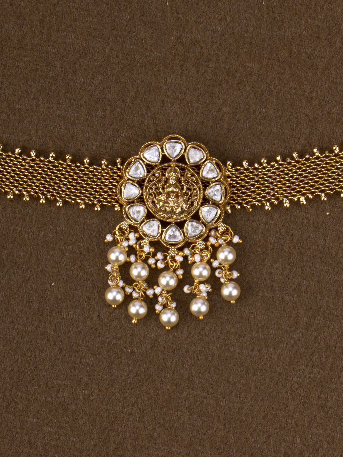 Lakshmi Kundan Mesh Choker - Pearl close-up