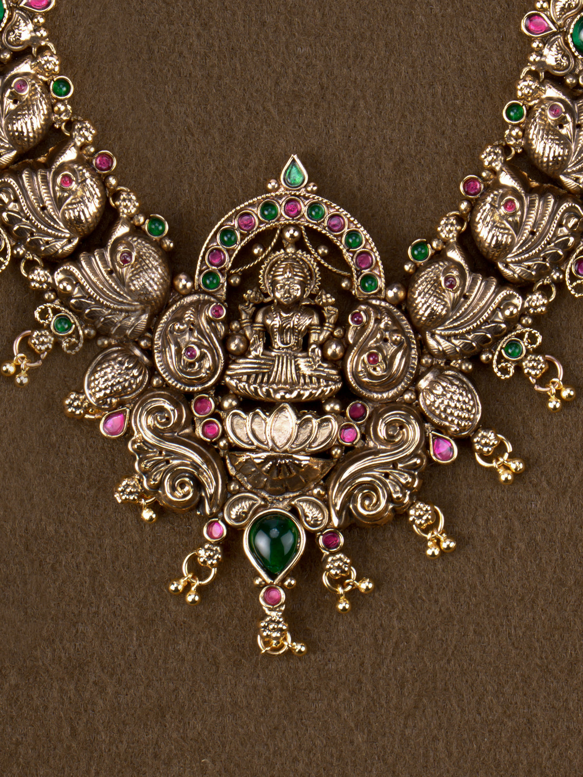 1Gm Green Bead Necklace additional view