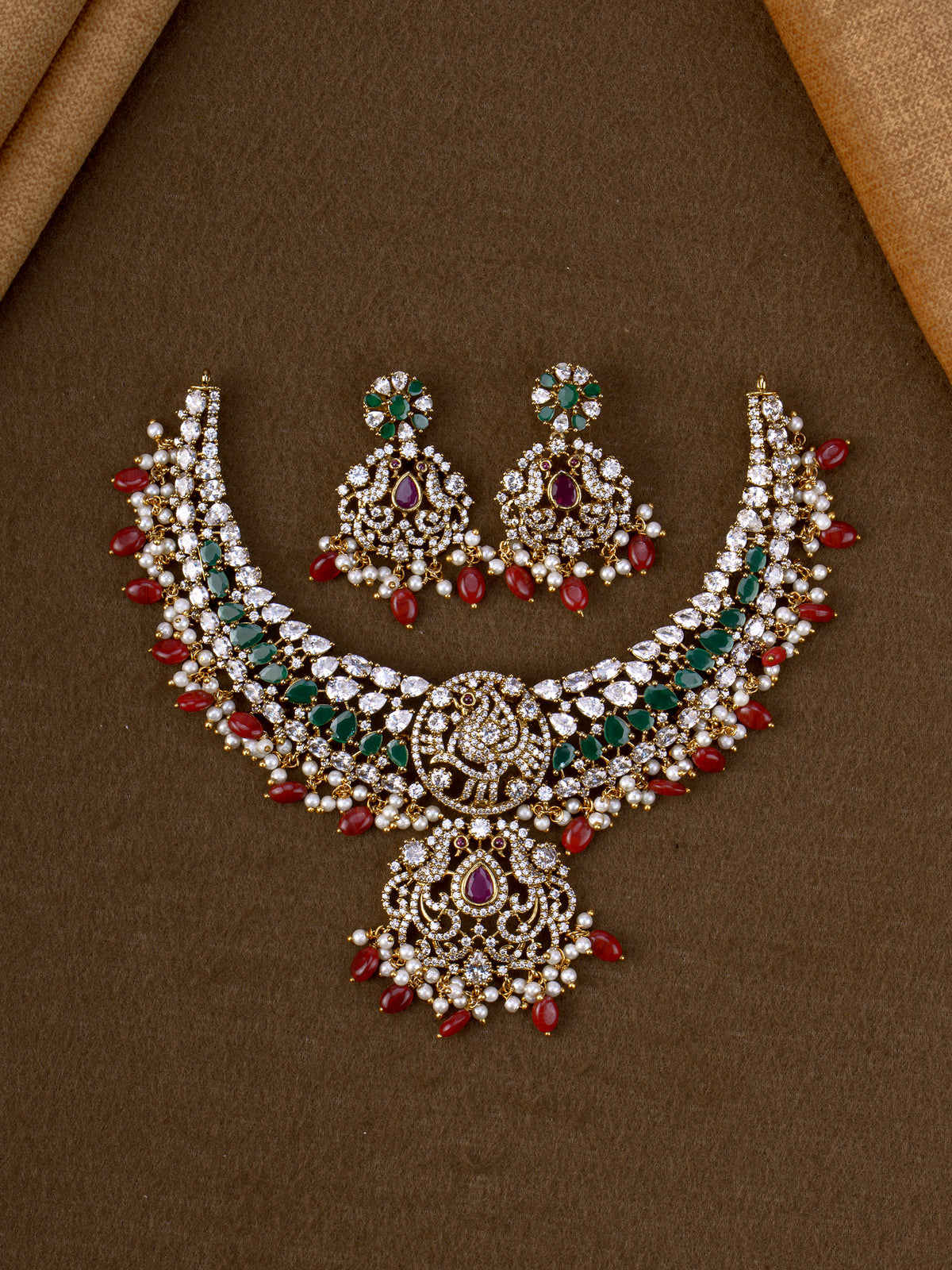 Mehera Victorian Necklace Set