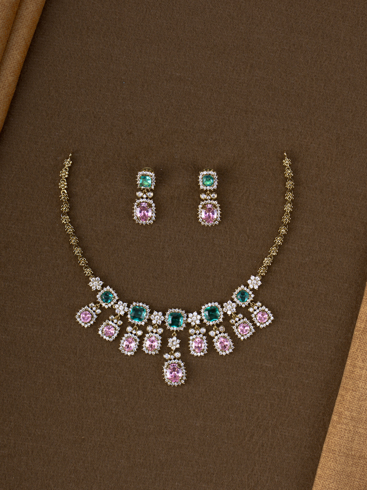 Elara Bloom Necklace Set