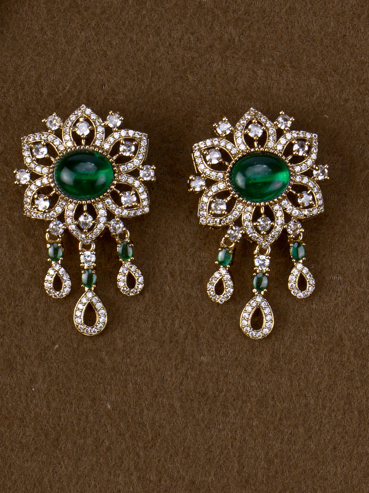 Elara Victorian Necklace Set