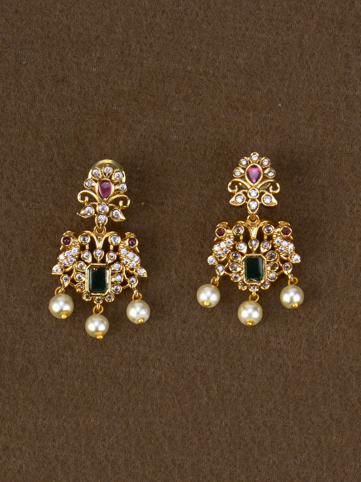 Nayra Emerald Necklace Set