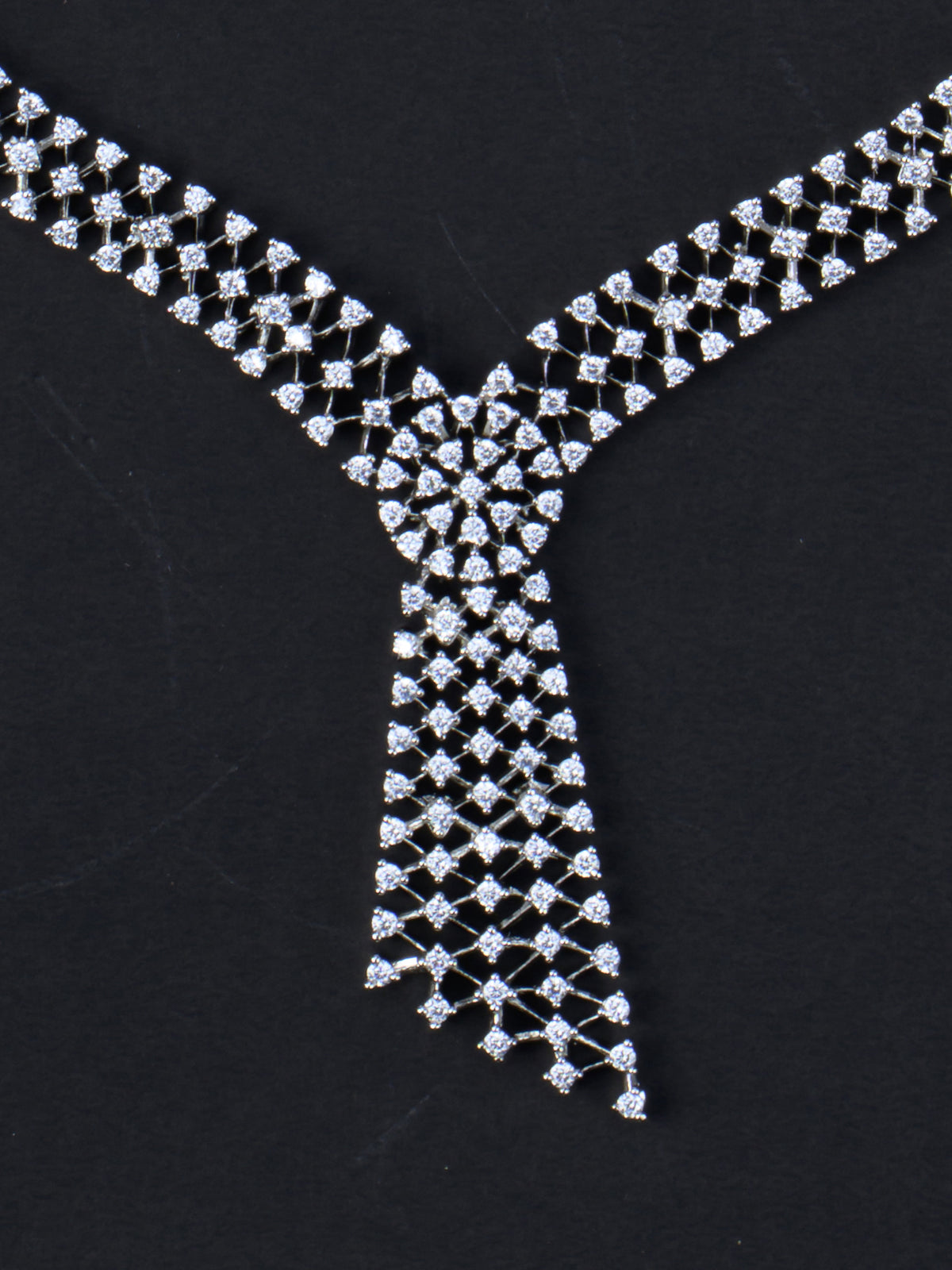 Jaalika AD Necklace Set - Silver Polish necklace close-up