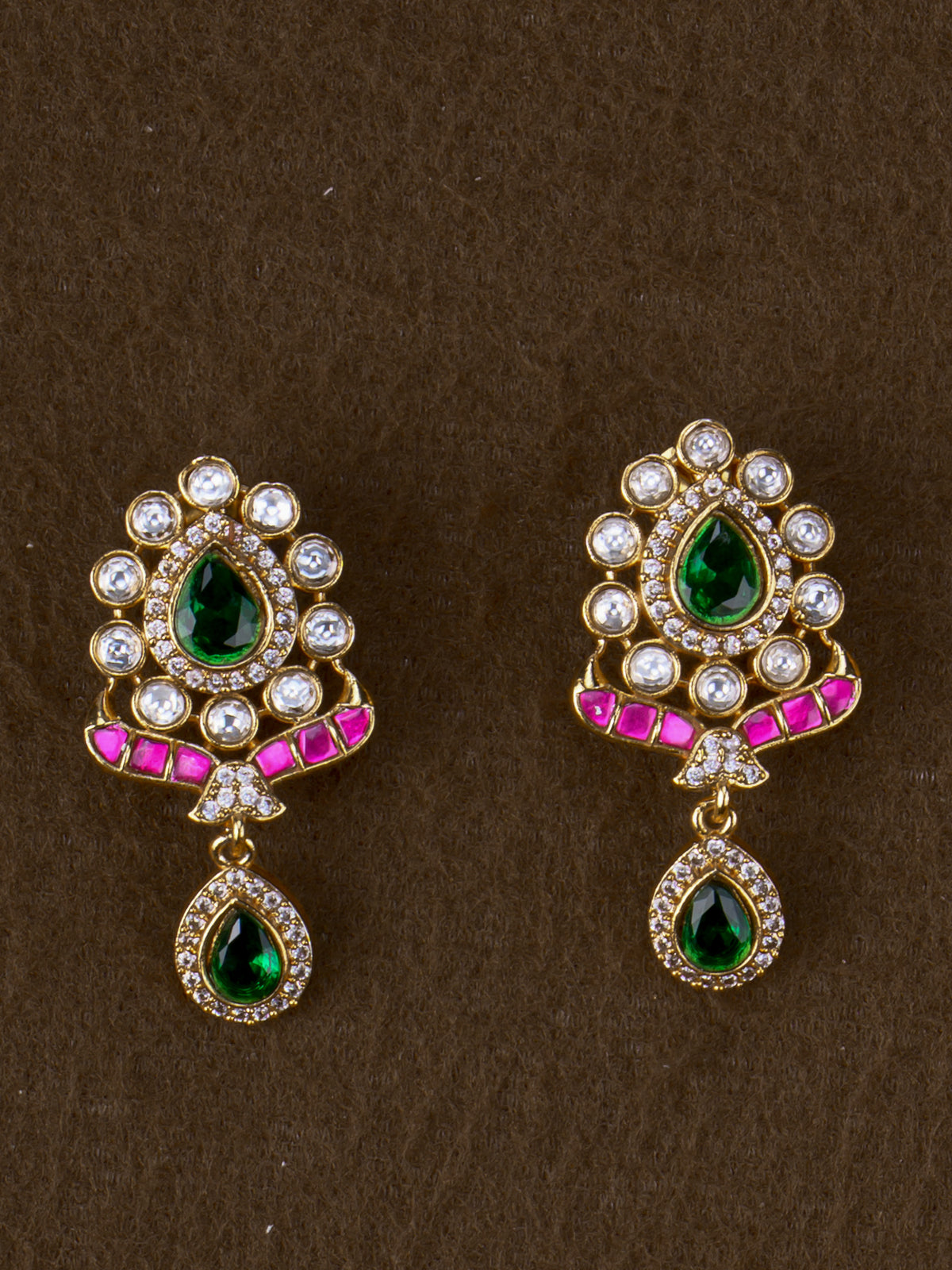 Rajasi Kundan Necklace Set