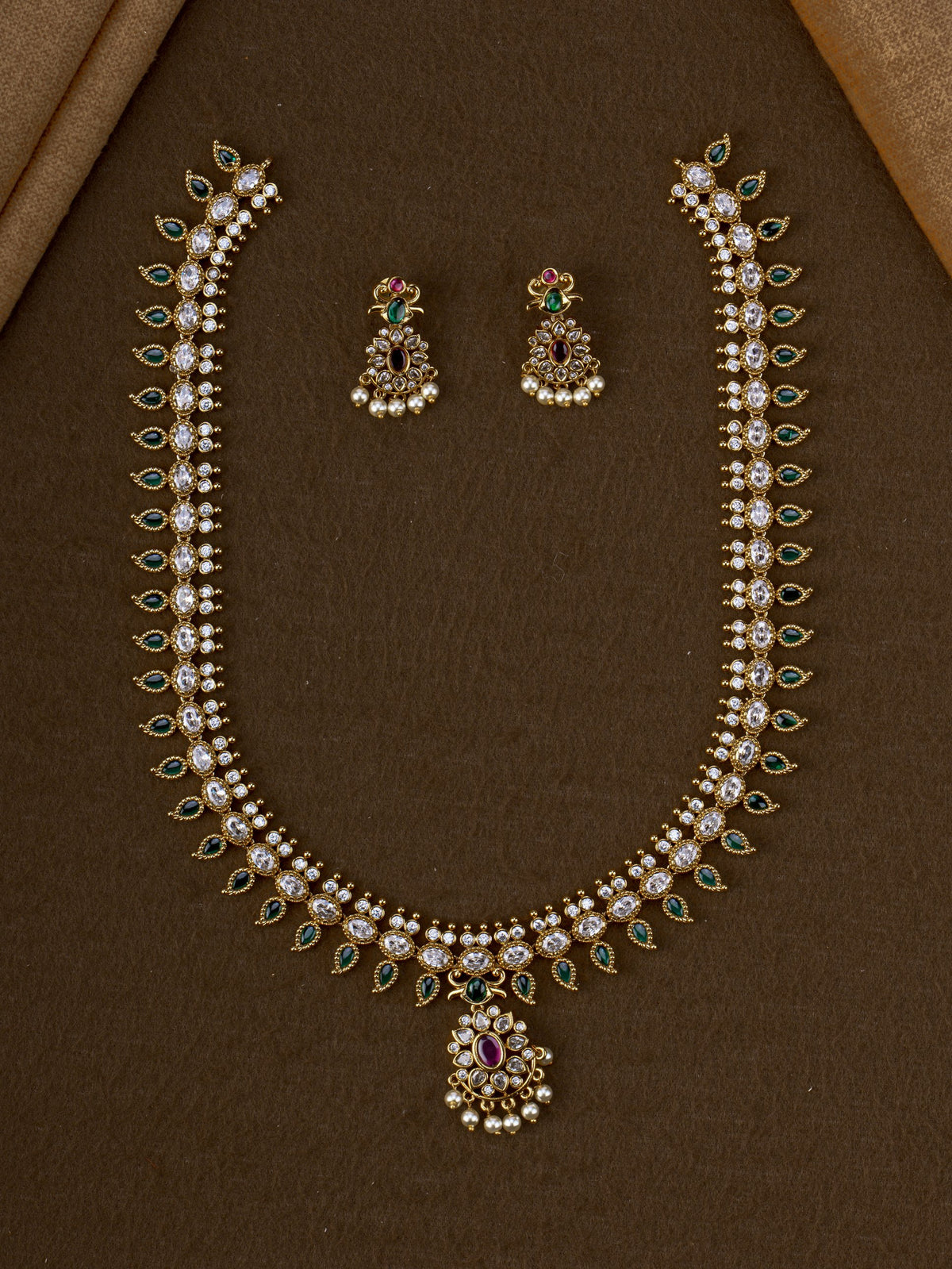 Madhulika Haaram Set