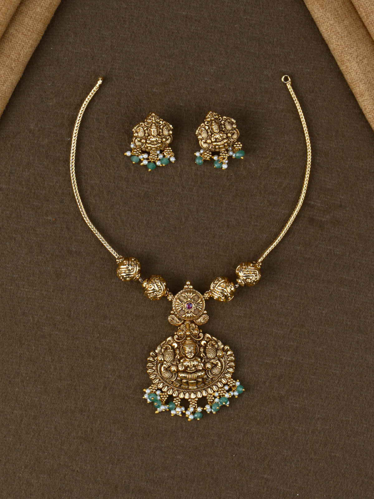 Mayil Lakshmi Pendant Necklace Set