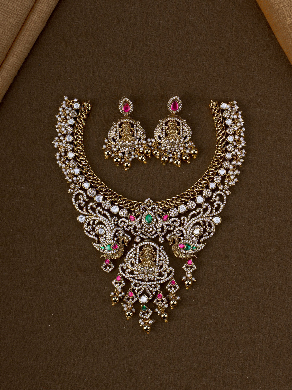 Sridevi Victorian Necklace Set