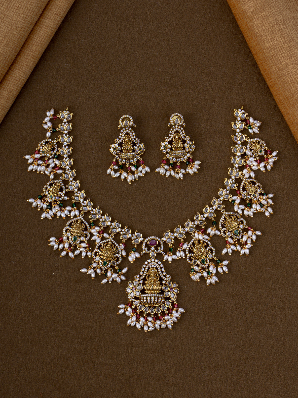 Manasvini Temple Necklace Set