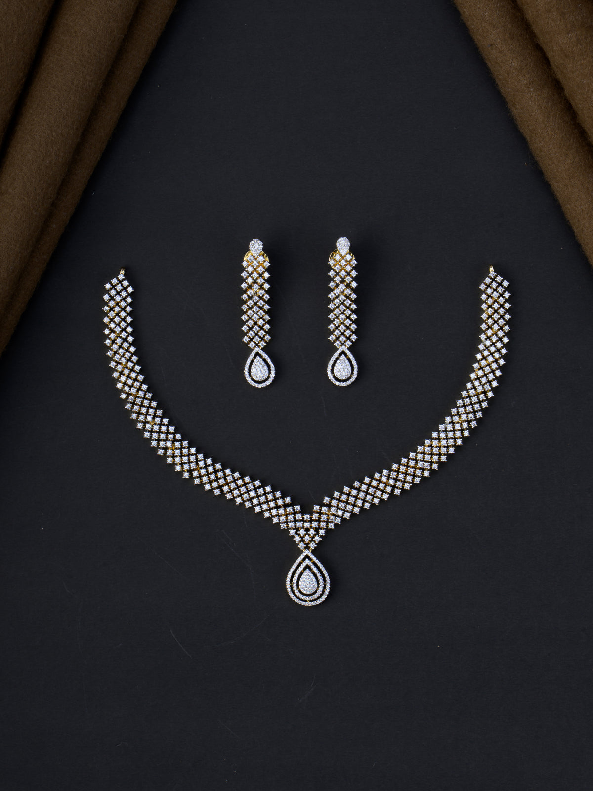 Bindu AD Necklace Set - Gold Polish full set