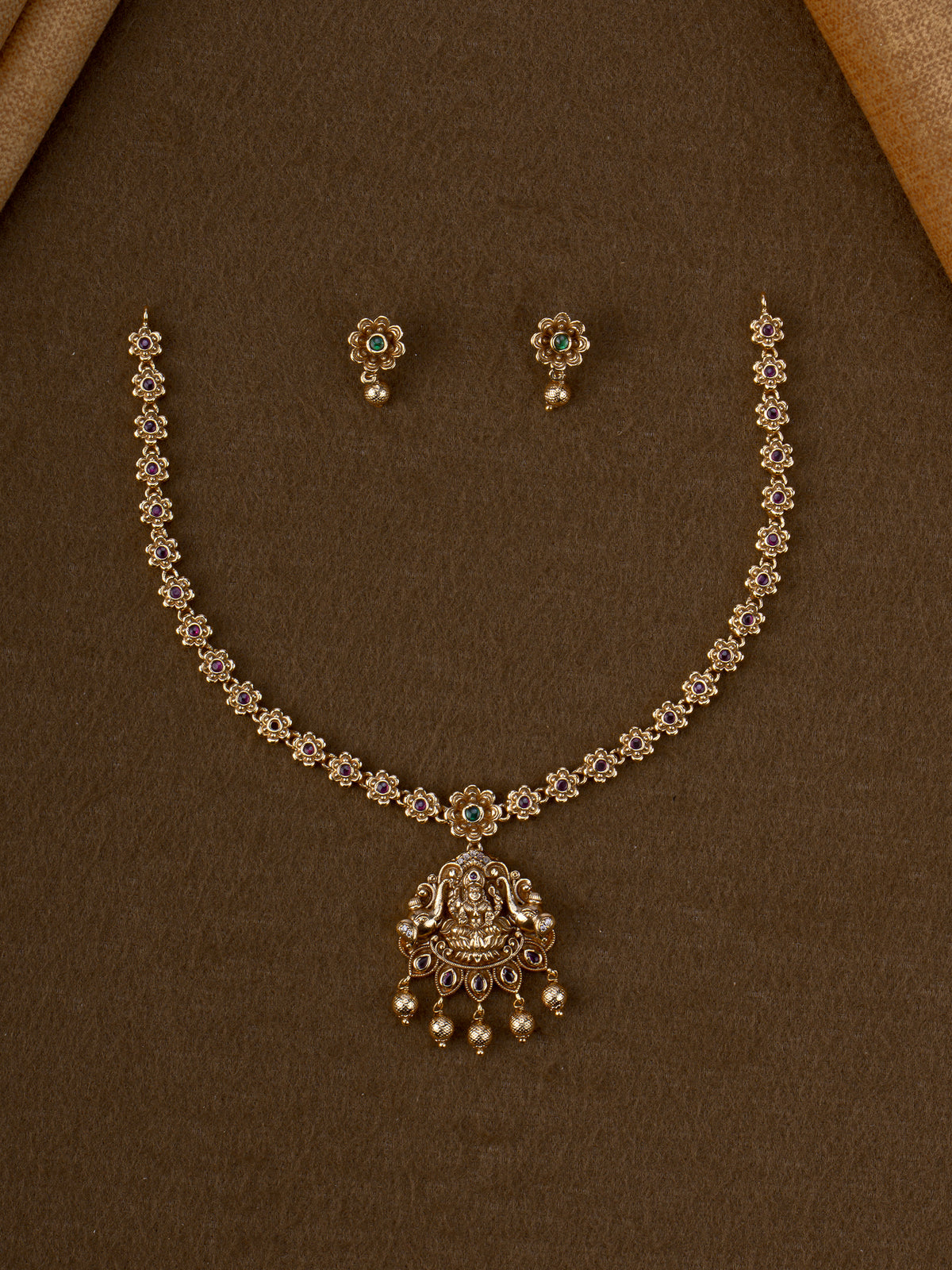 Pushpa Lakshmi Necklace Set