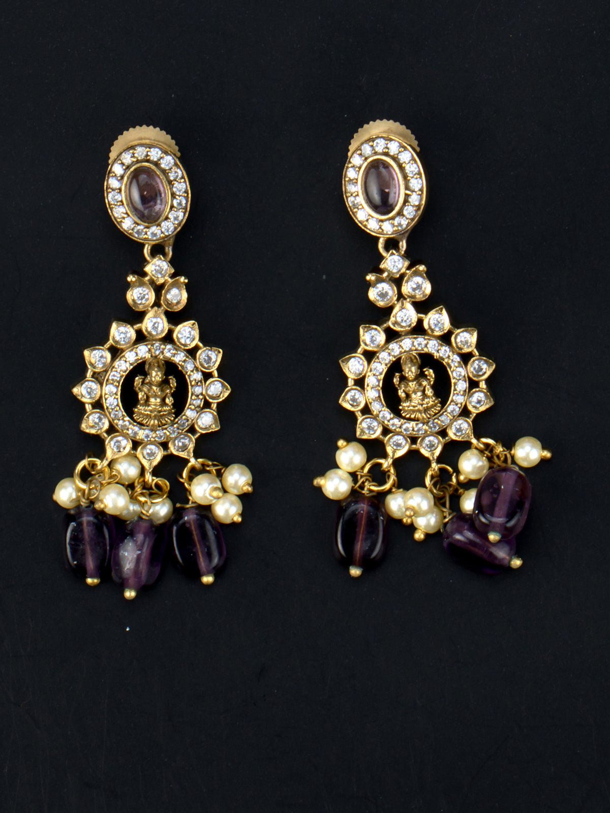Dhanya Lakshmi Victorian Necklace matching earrings