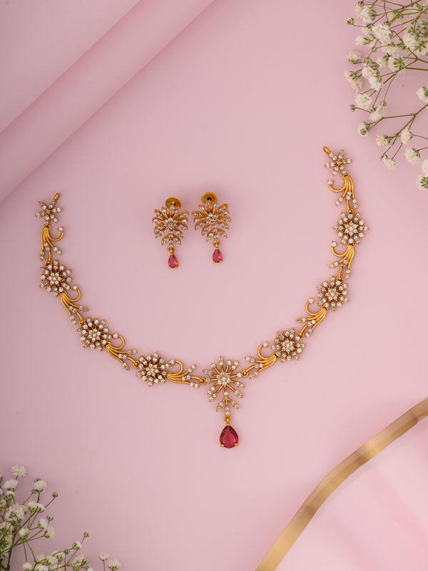 Daris AD Necklace