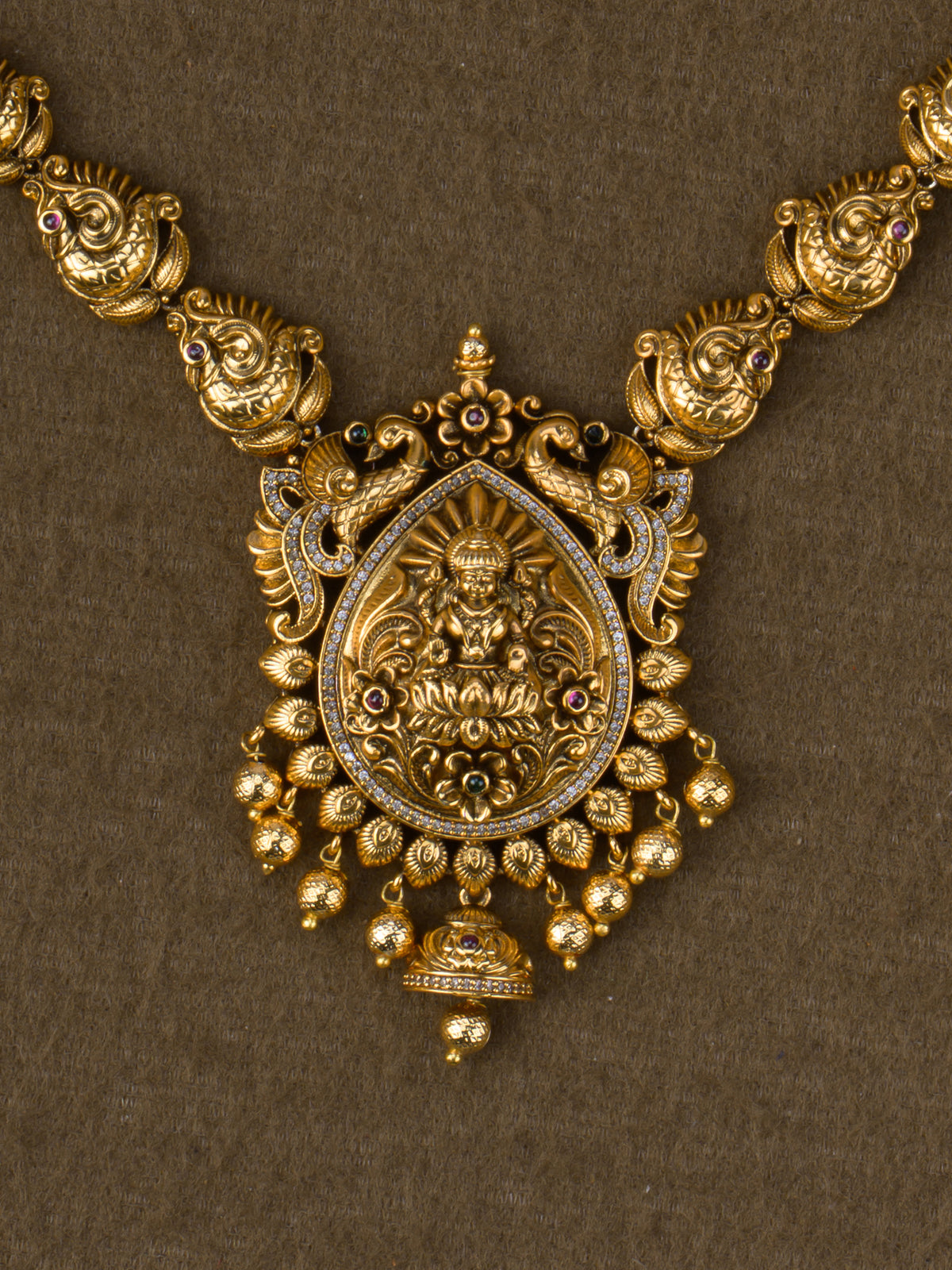 Kanaka Lakshmi Necklace Set - Lakshmi pendant close-up