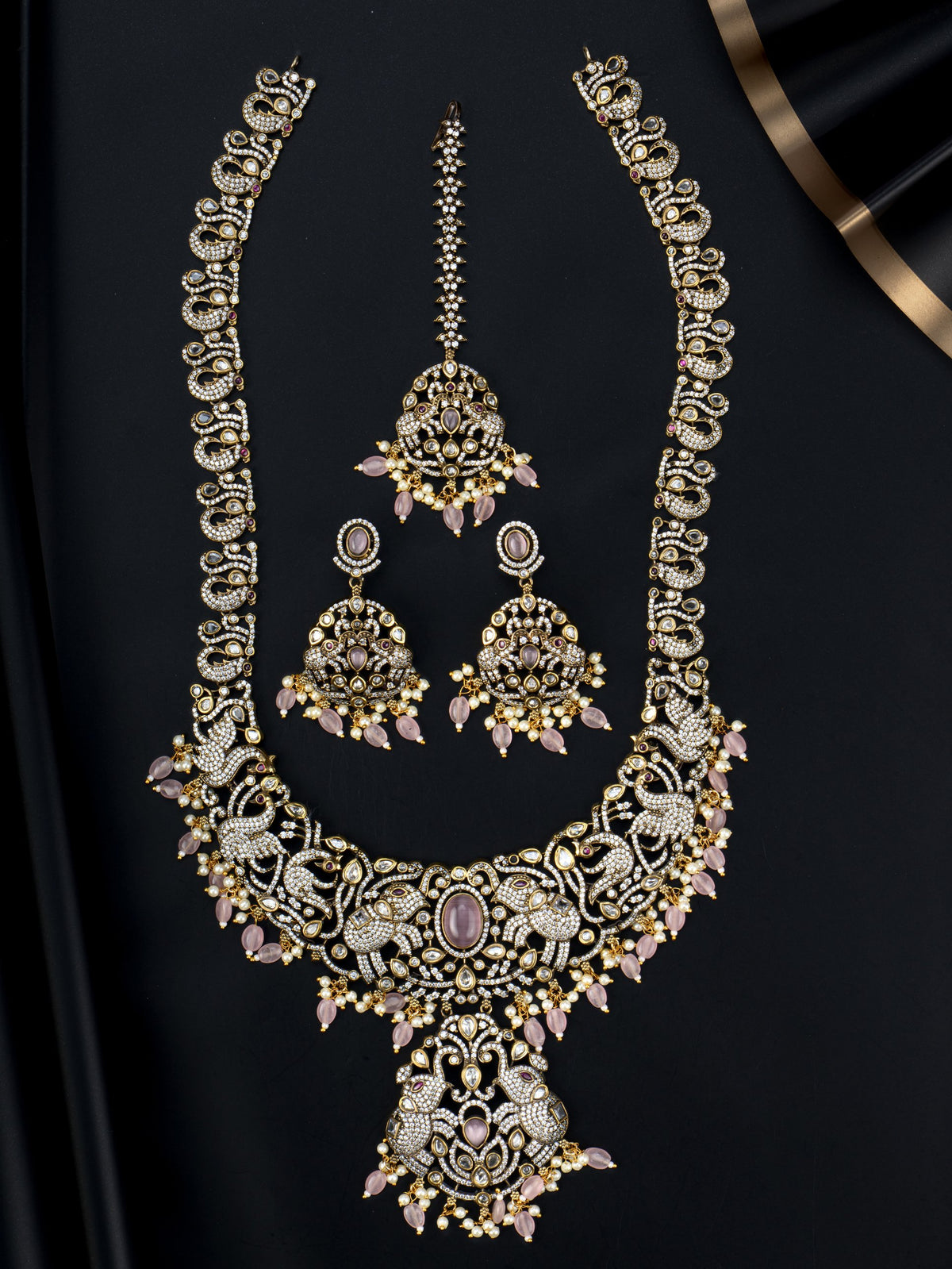 Rajavi Victorian Bridal Haaram with earrings and maang tikka