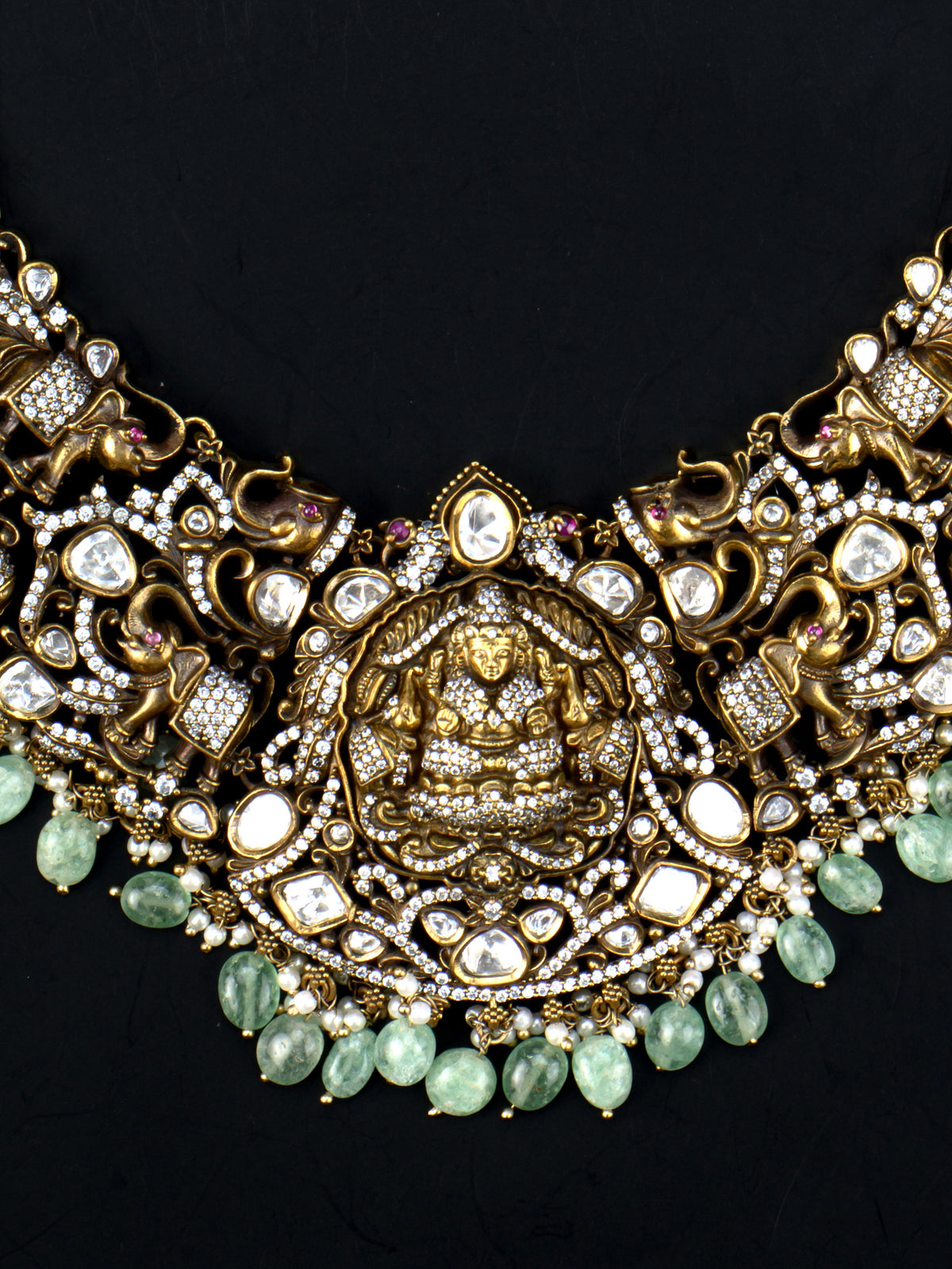 Sri Padmavathi Victorian Haaram