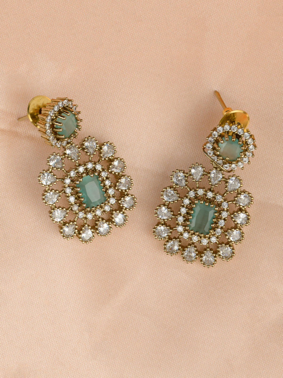 Neorah Dual Layer Necklace