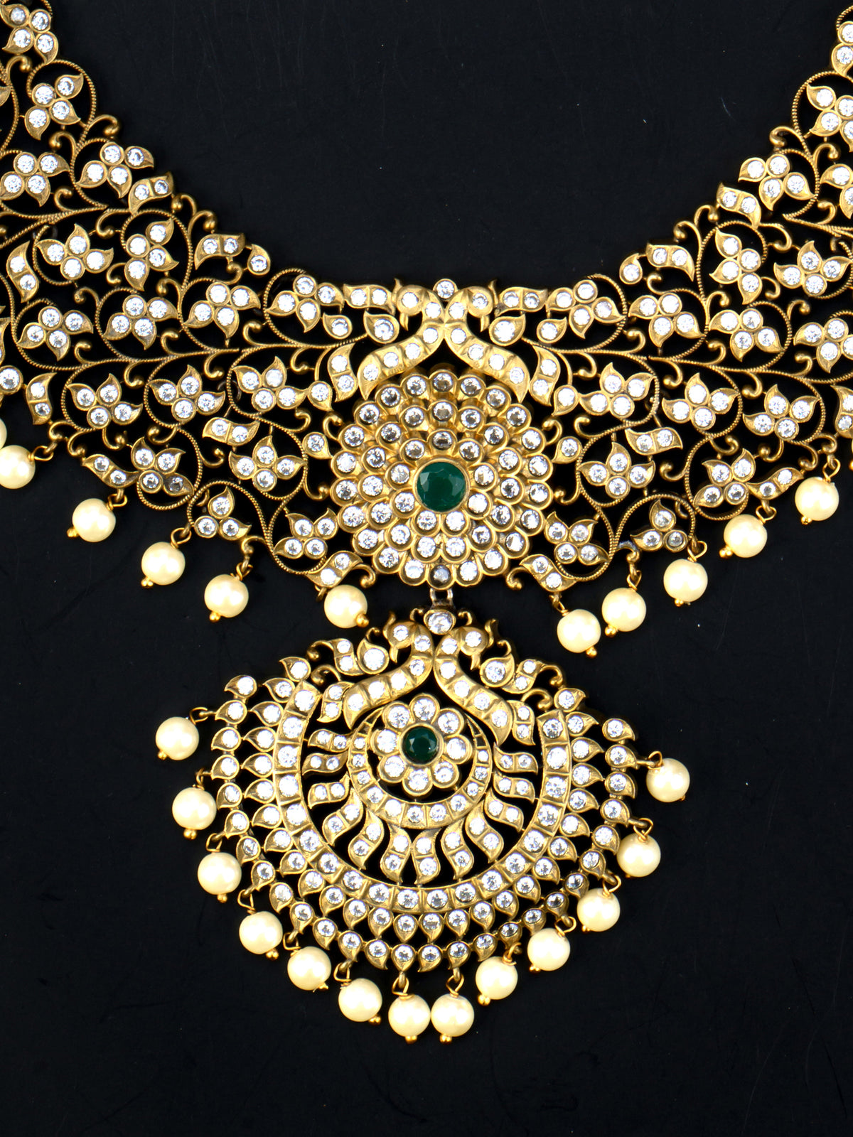 Sri Varnika Victorian Haaram