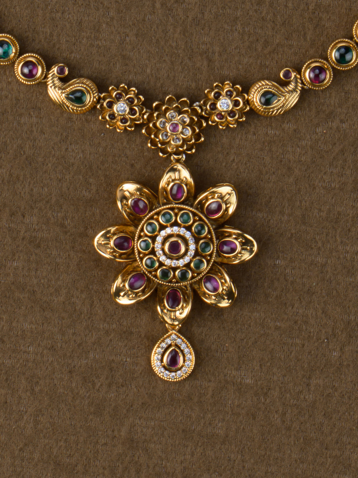 Pushpika Antique Necklace Set - Multi pendant close-up