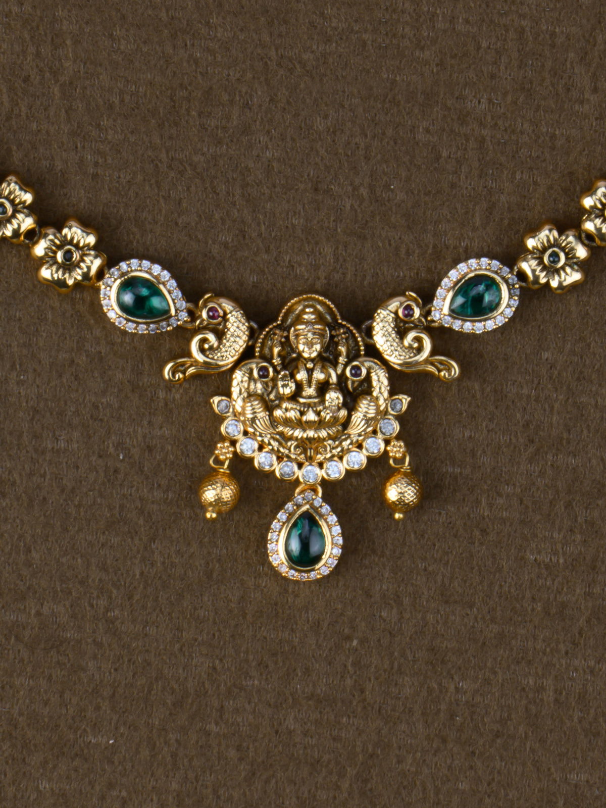 Lakshmipriya Temple Necklace Set - Green necklace close-up