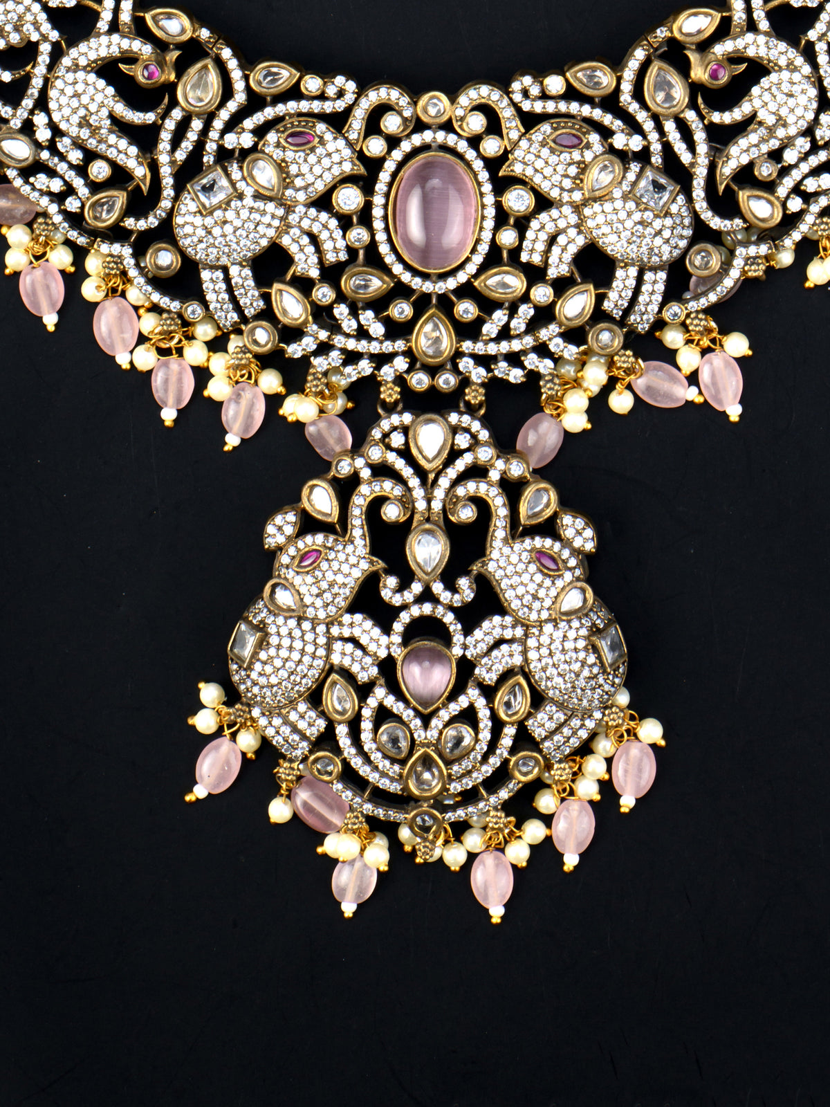 Mayuri Victorian Necklace Set