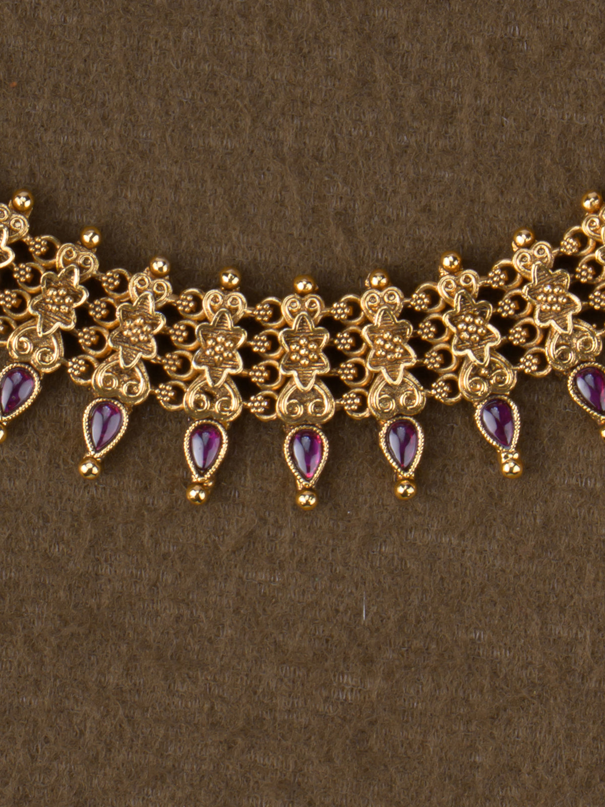 Necklace close-up - Red