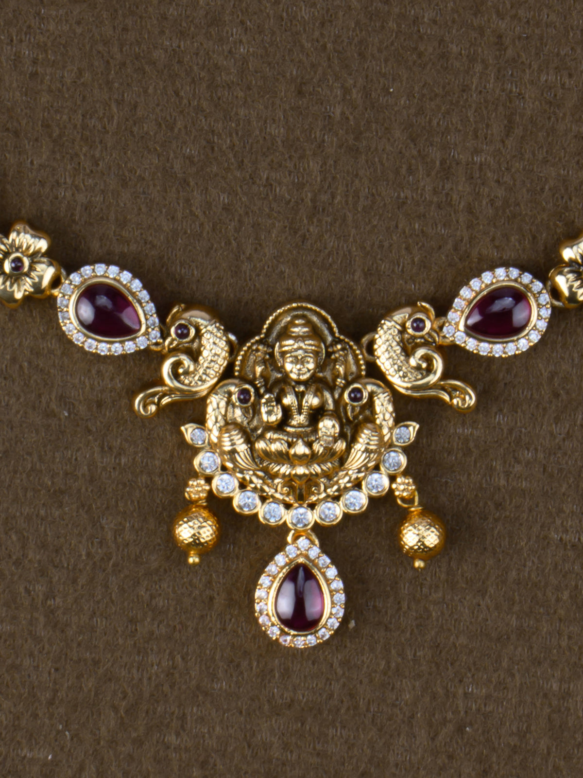 Lakshmipriya Temple Necklace Set - Red necklace close-up