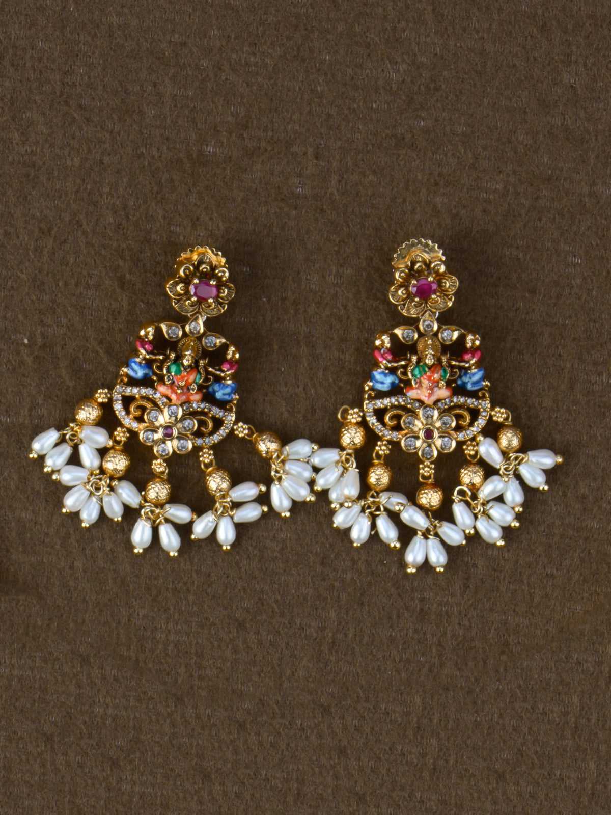 Sakhi Lakshmi Temple Necklace Set - Red earrings