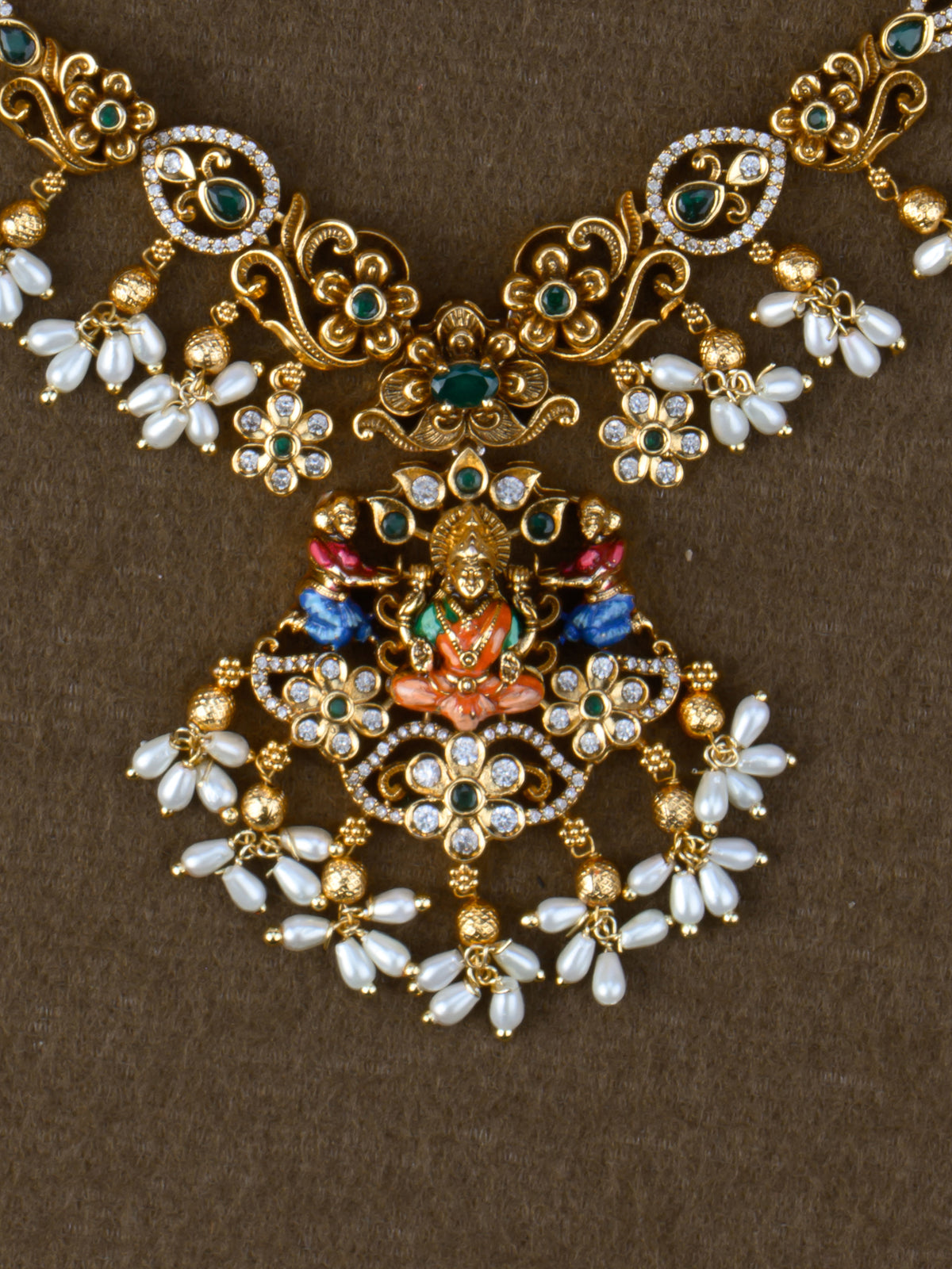 Sakhi Lakshmi Temple Necklace Set - Green necklace close-up