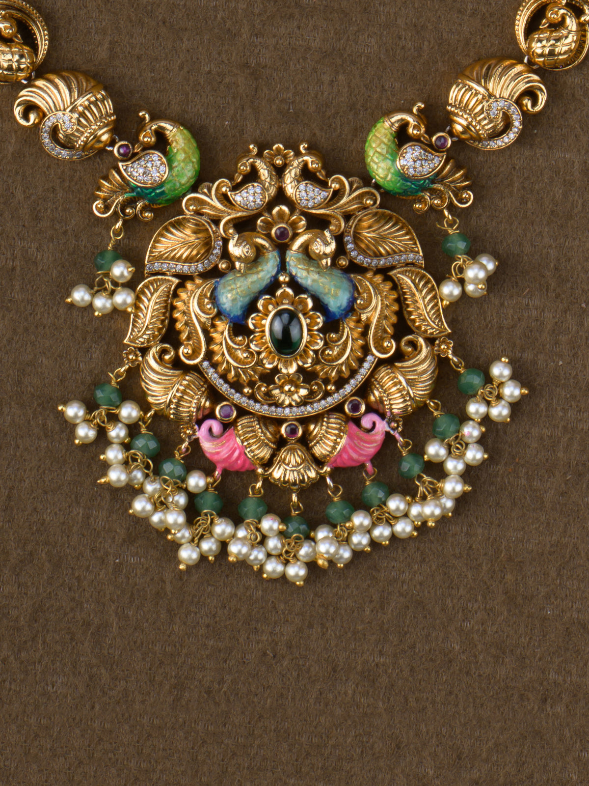 Peacock pendant close-up - Green