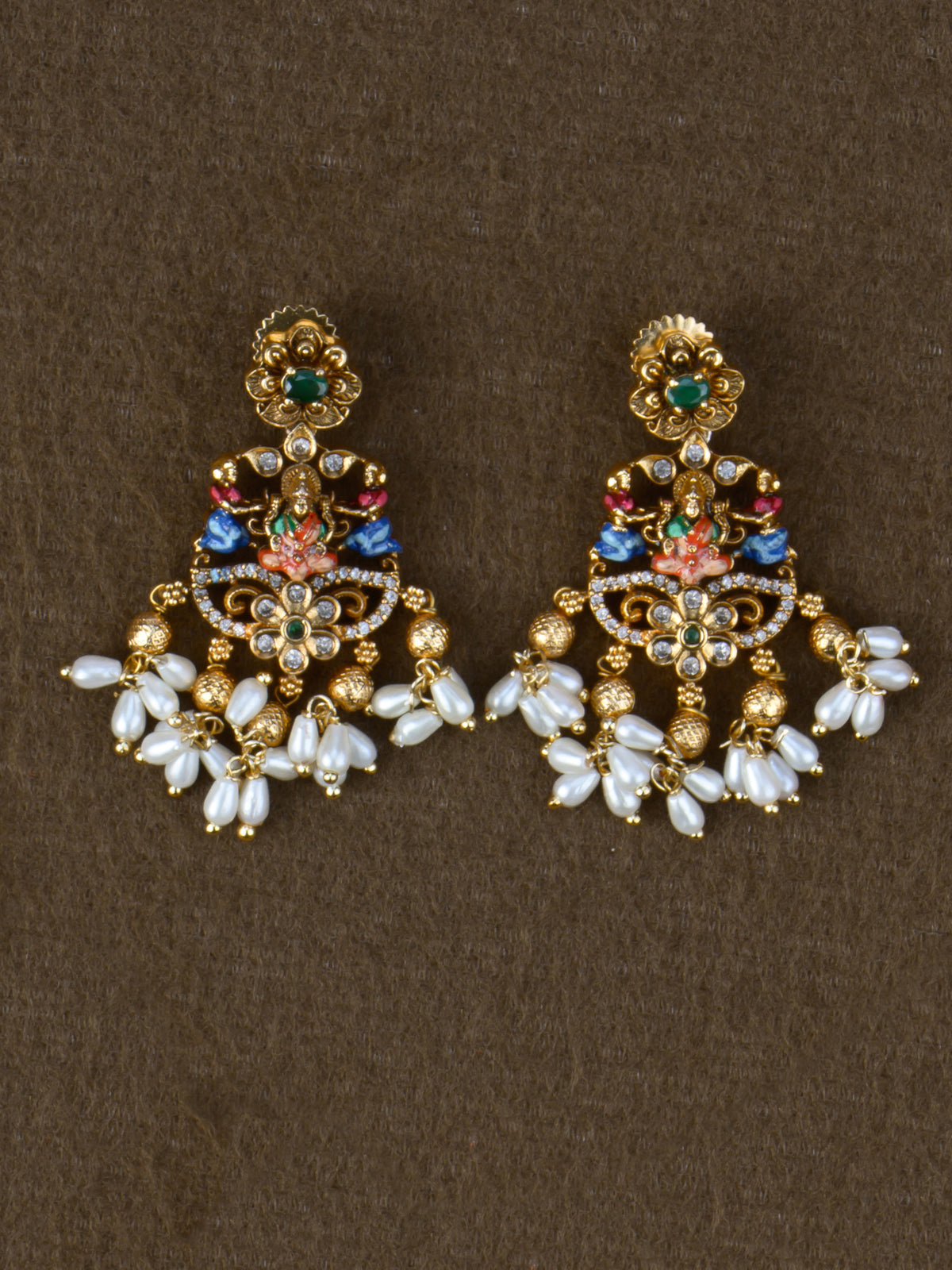 Sakhi Lakshmi Temple Necklace Set - Green earrings