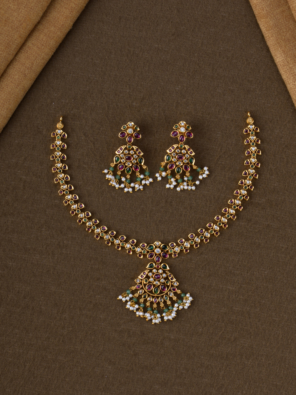 Kemp Mallika Necklace Set - Mix
