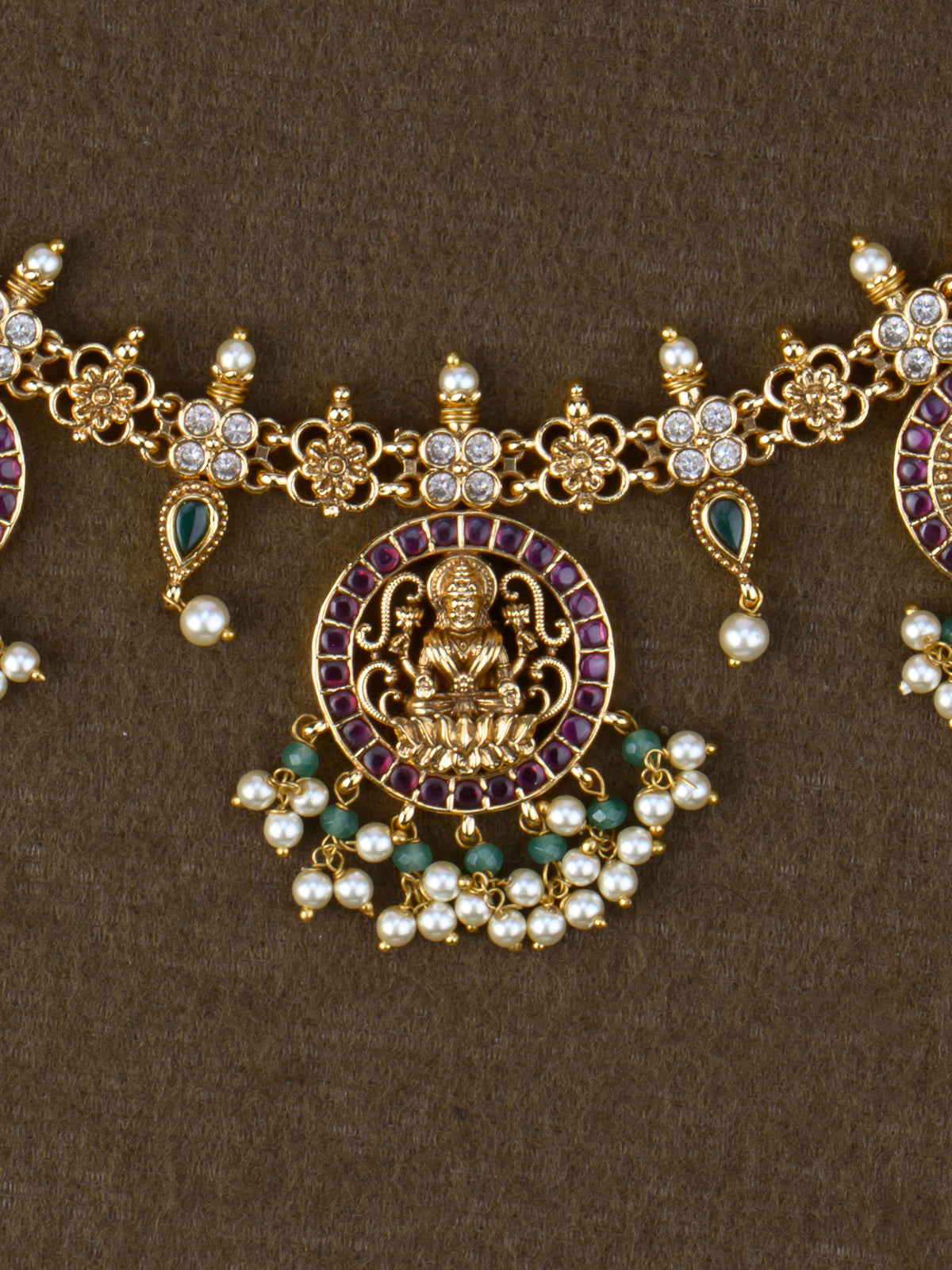 Adhira Chakra Guttapusalu Necklace - necklace close-up