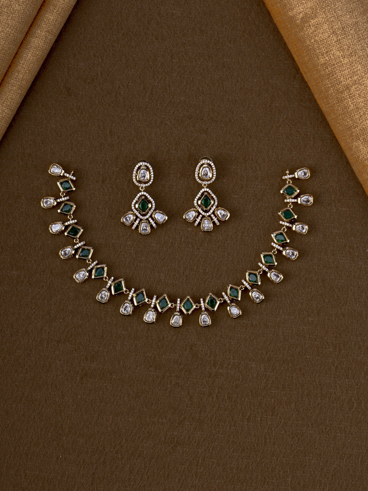 Haritha Polki Necklace Set