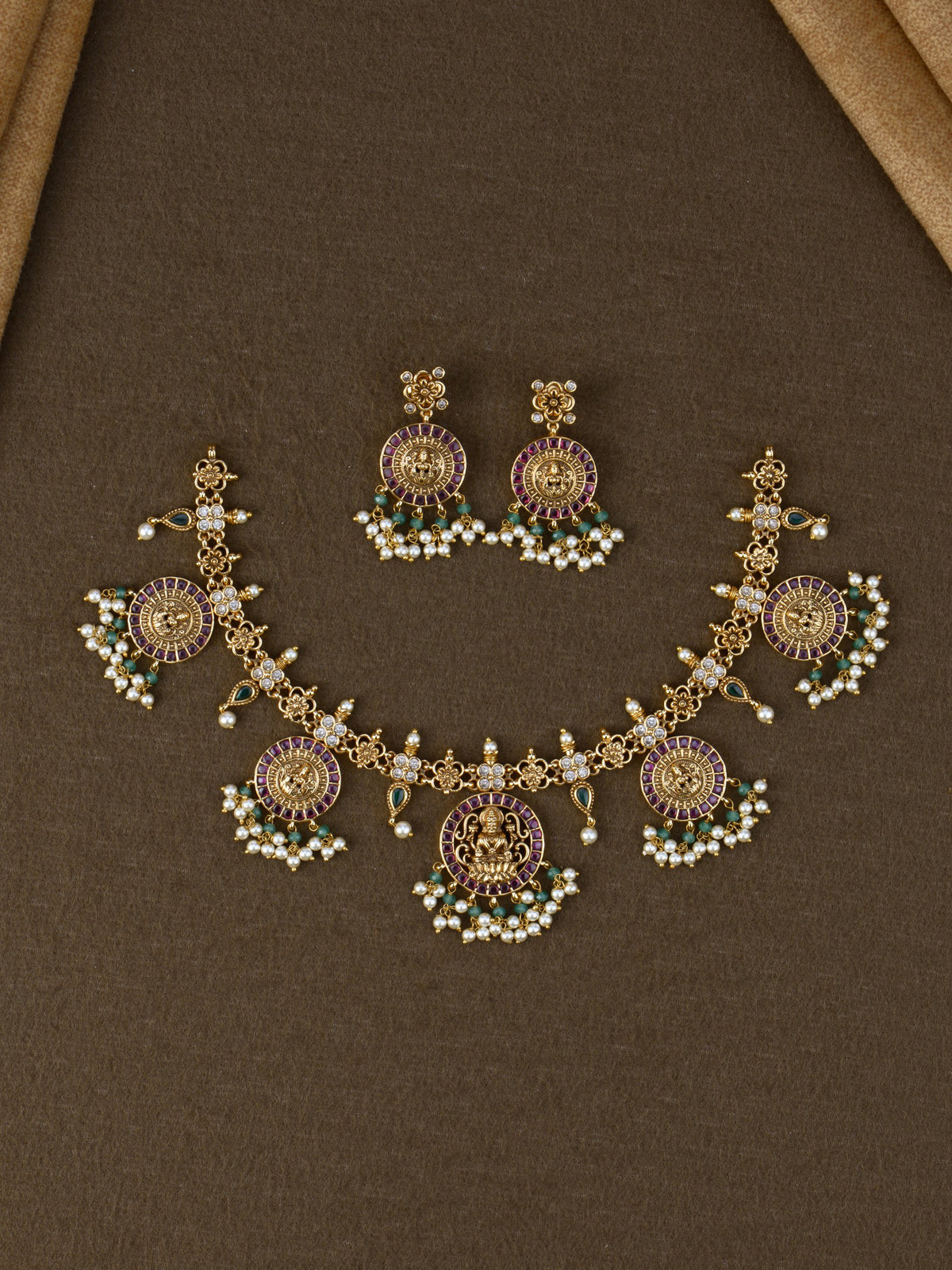 Adhira Chakra Guttapusalu Necklace
