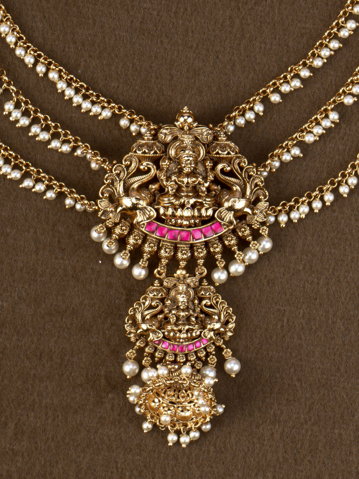 Ratna Lakshmi Three Line - close-up of Lakshmi and peacock motifs with jhumka drop
