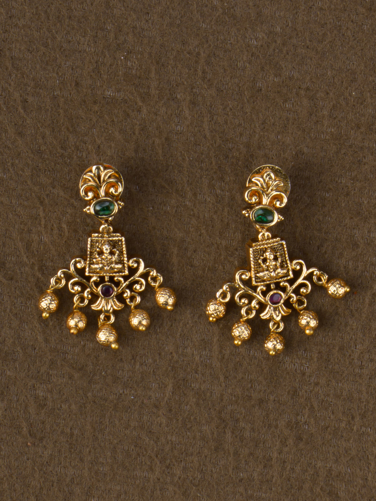 Antique Temple Lakshmi Short Necklace Set