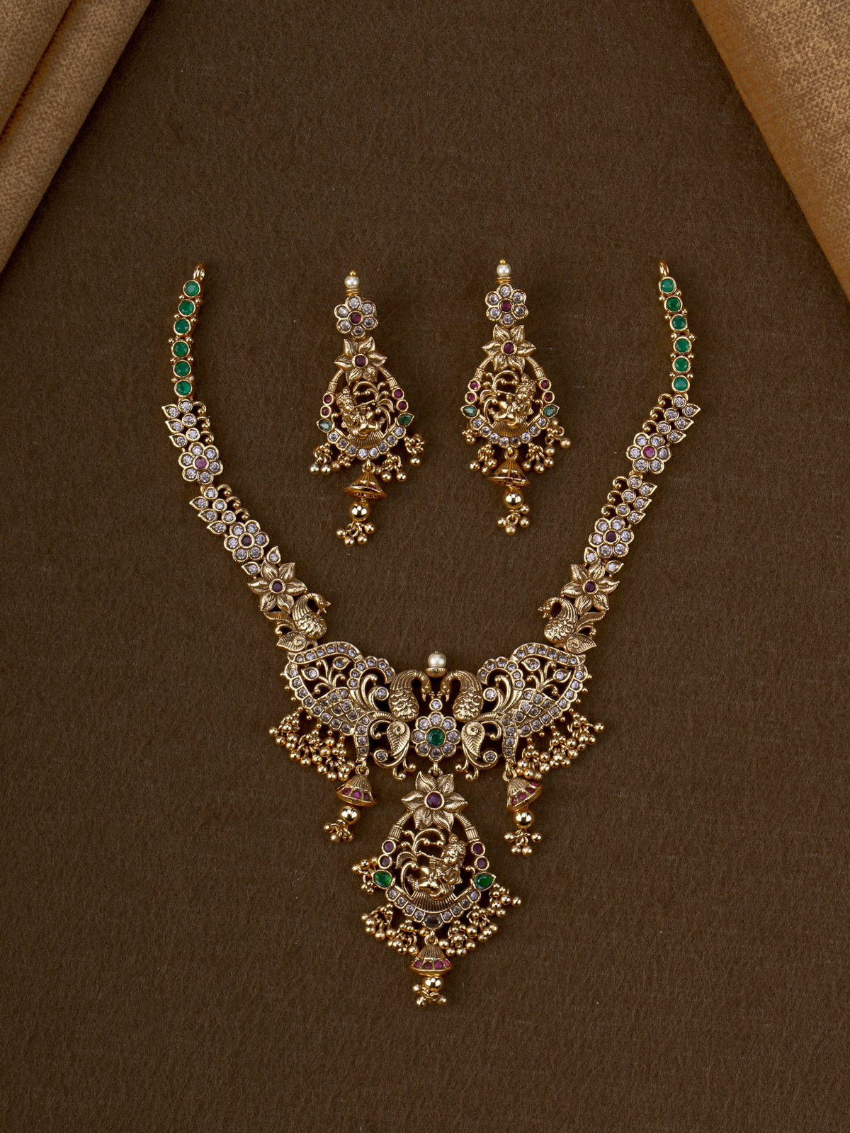 Murali Krishna Necklace Set