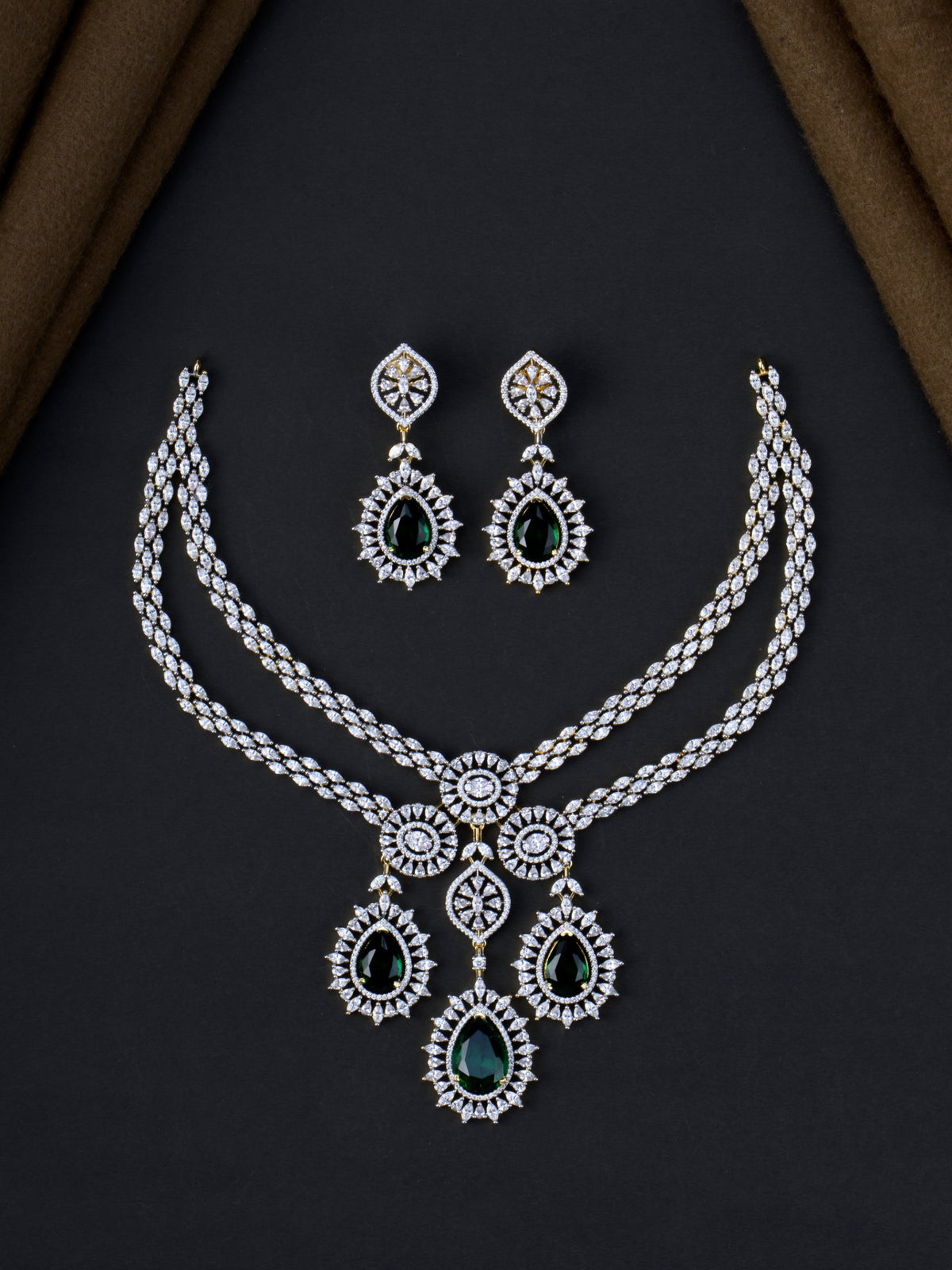Shyamala AD Necklace Set - full set