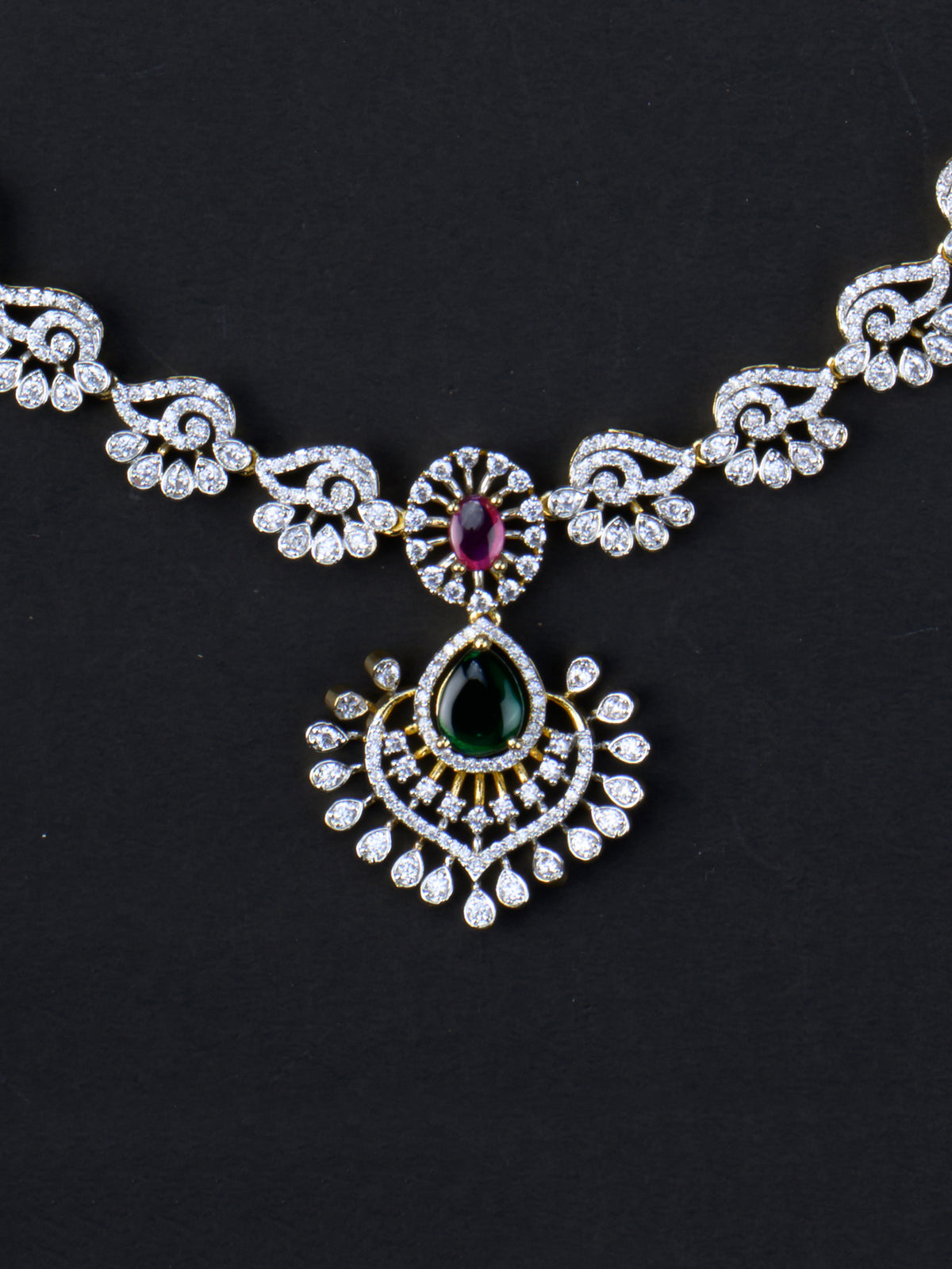 Kalka AD Long Necklace Set - pendant close-up