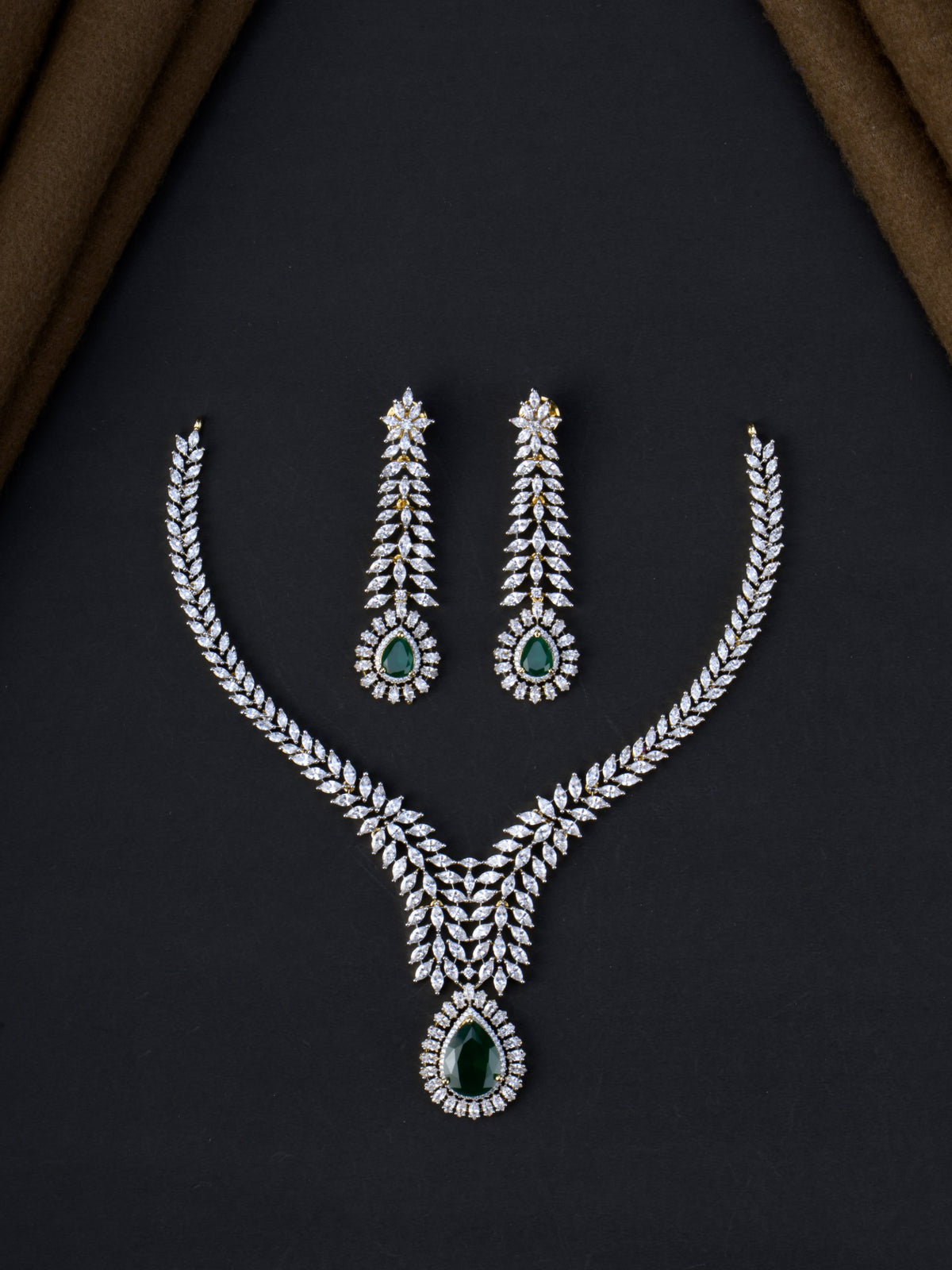 Vanamala AD Necklace Set - Green full set