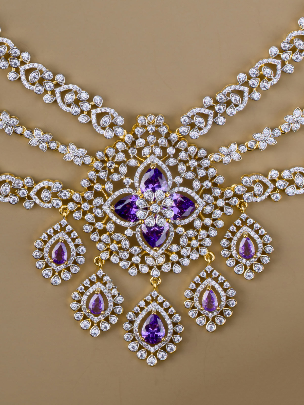 Suthaarika Diamond Mid Haaram
