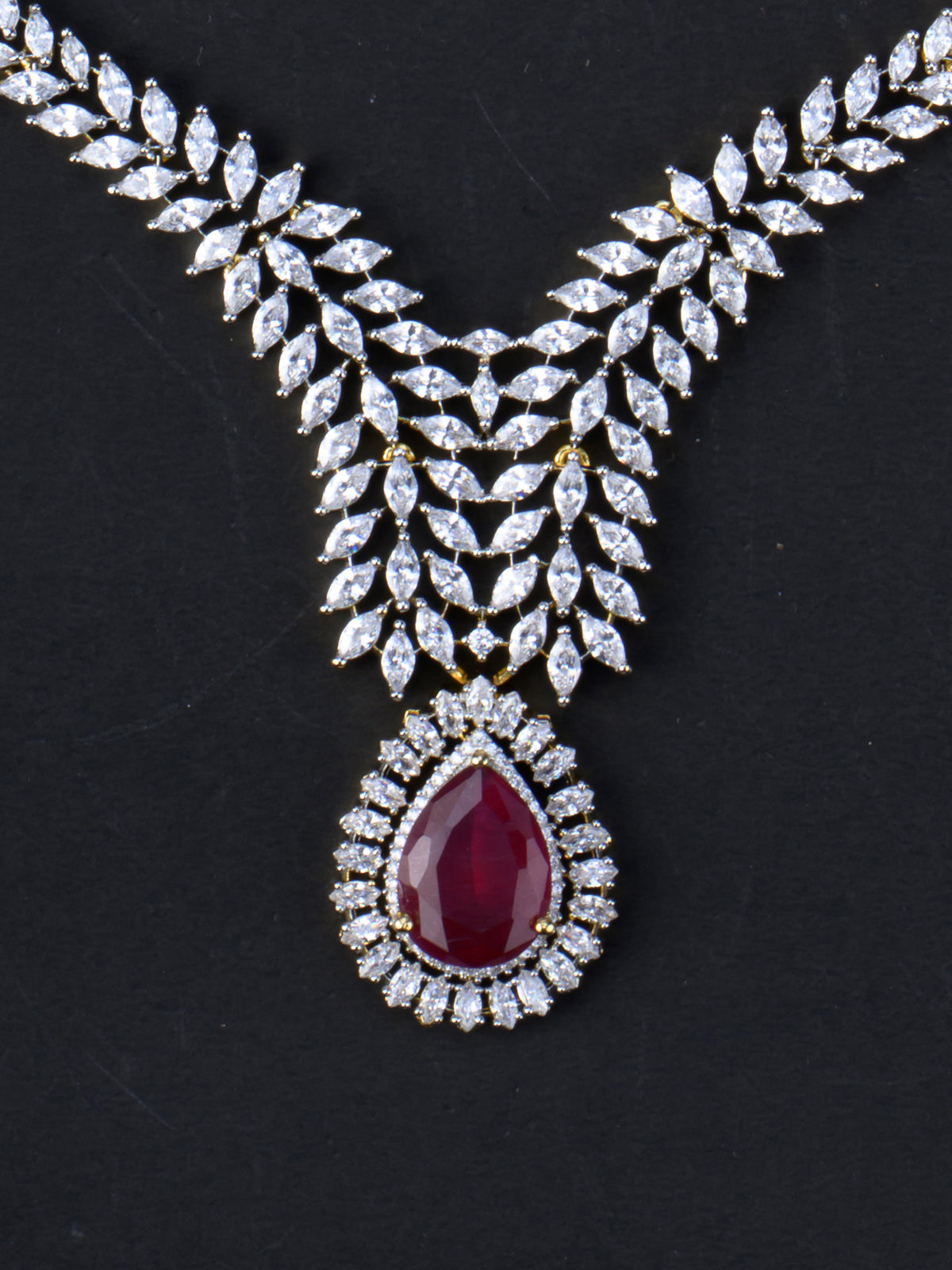 Vanamala AD Necklace Set - Red necklace close-up