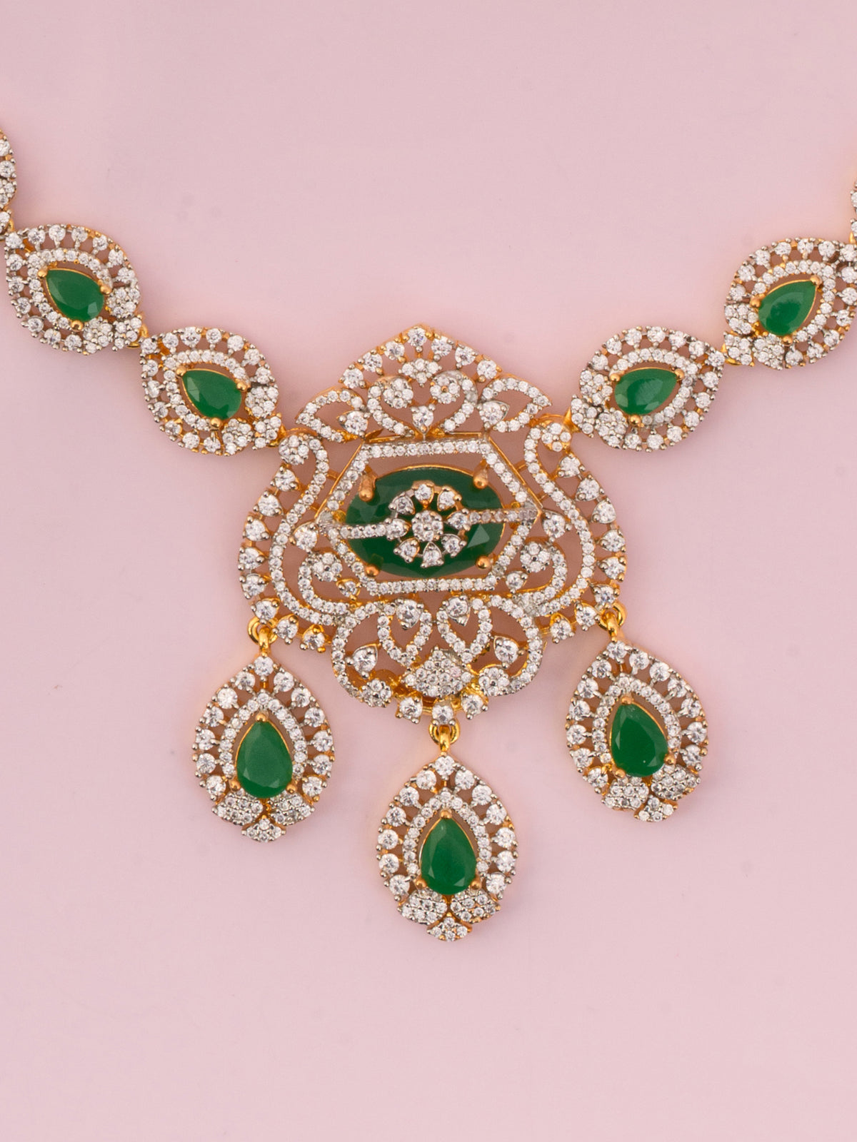 Rishtitha Diamond Necklace