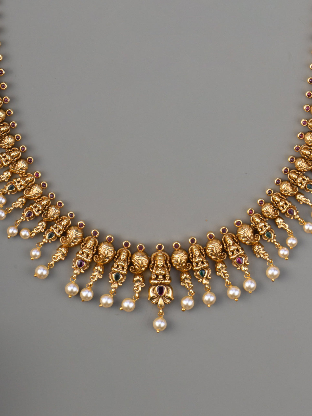 Aishwarya Lakshmi Thin Haaram Set - close-up