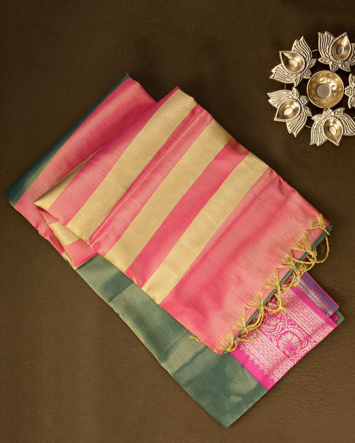Daarika Soft Tissue Silk saree v5.0