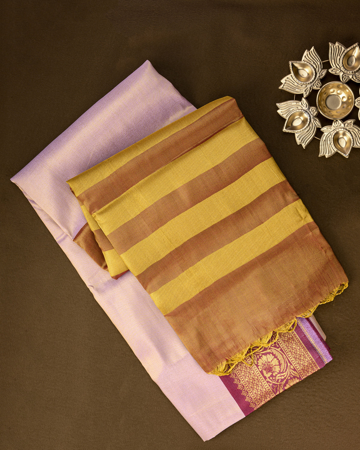 Daarika Soft Tissue Silk Saree v2.0