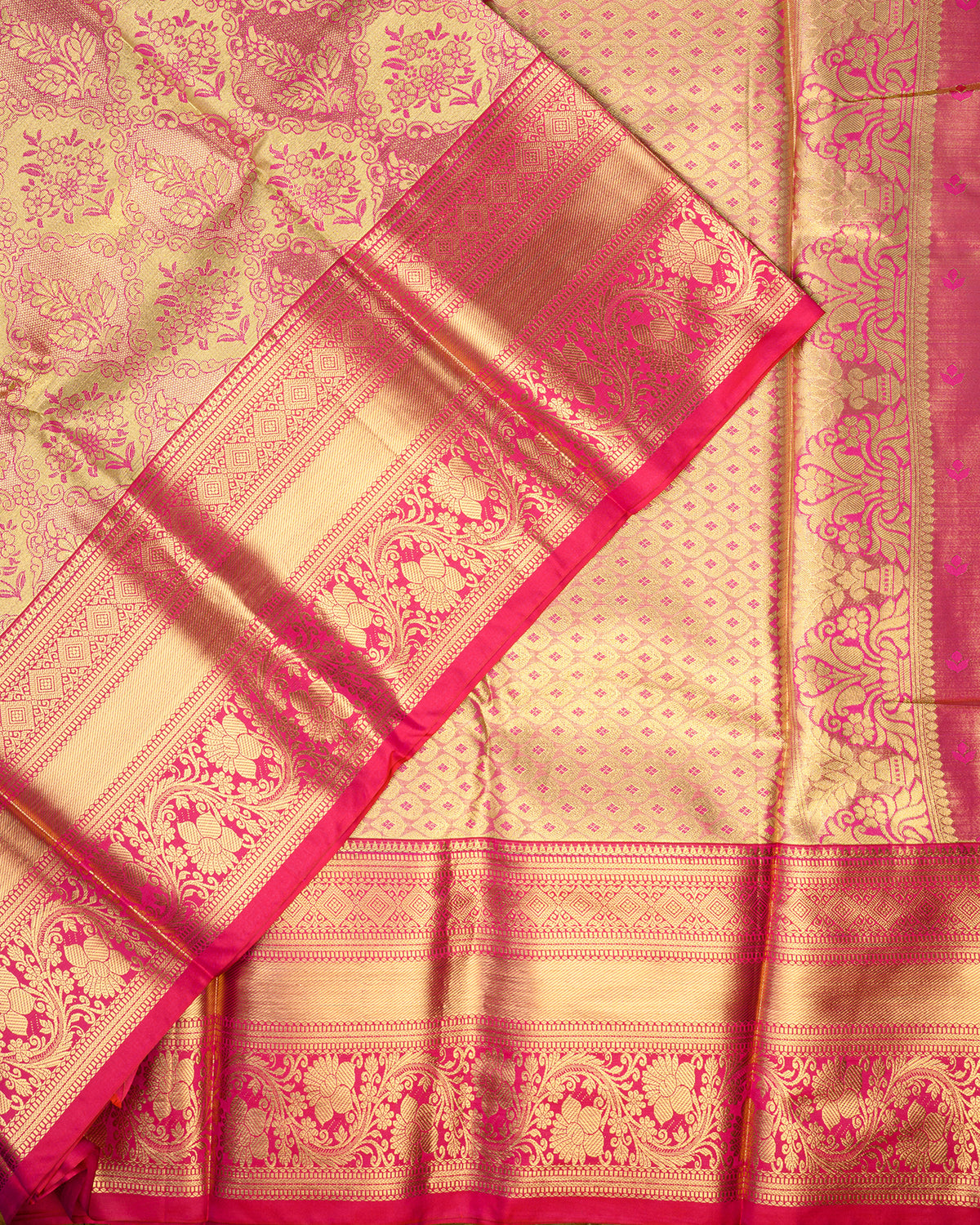Padmaraga Kanchipuram Banarasi Silk Saree